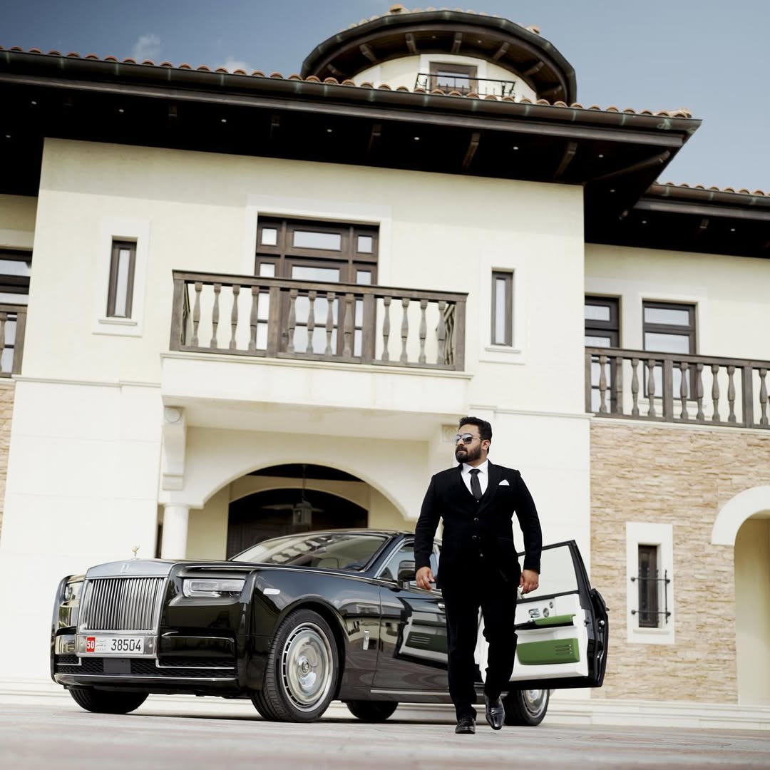 Hani Mustafa - As someone always on the move, I value comfort without compromising style. Danny & Jones shoes strike that perfect balance — elegant, sturdy, and refined. Their craftsmanship stands out, just like a finely tuned machine. A perfect fit for the road and beyond.